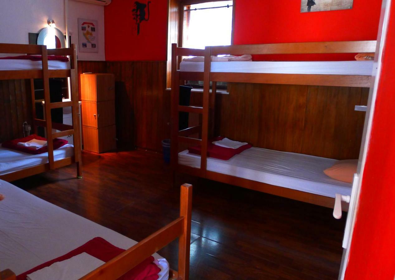 The Mellow Monkey Hostel Zára Kültér fotó